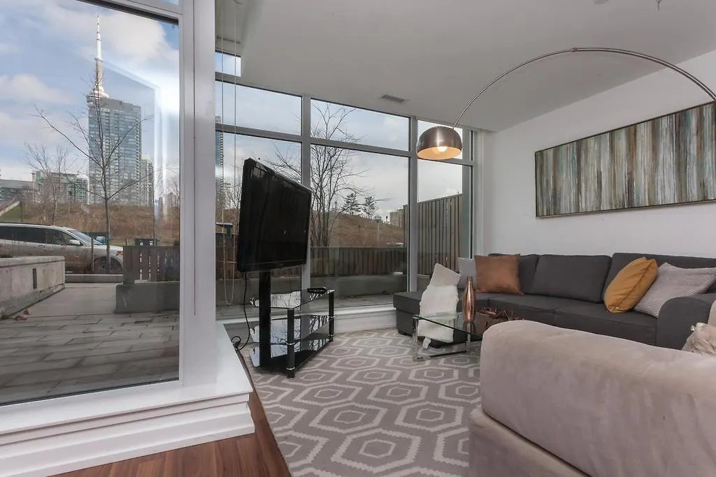 Applewood Suites - Condo Townhome Toronto Canada