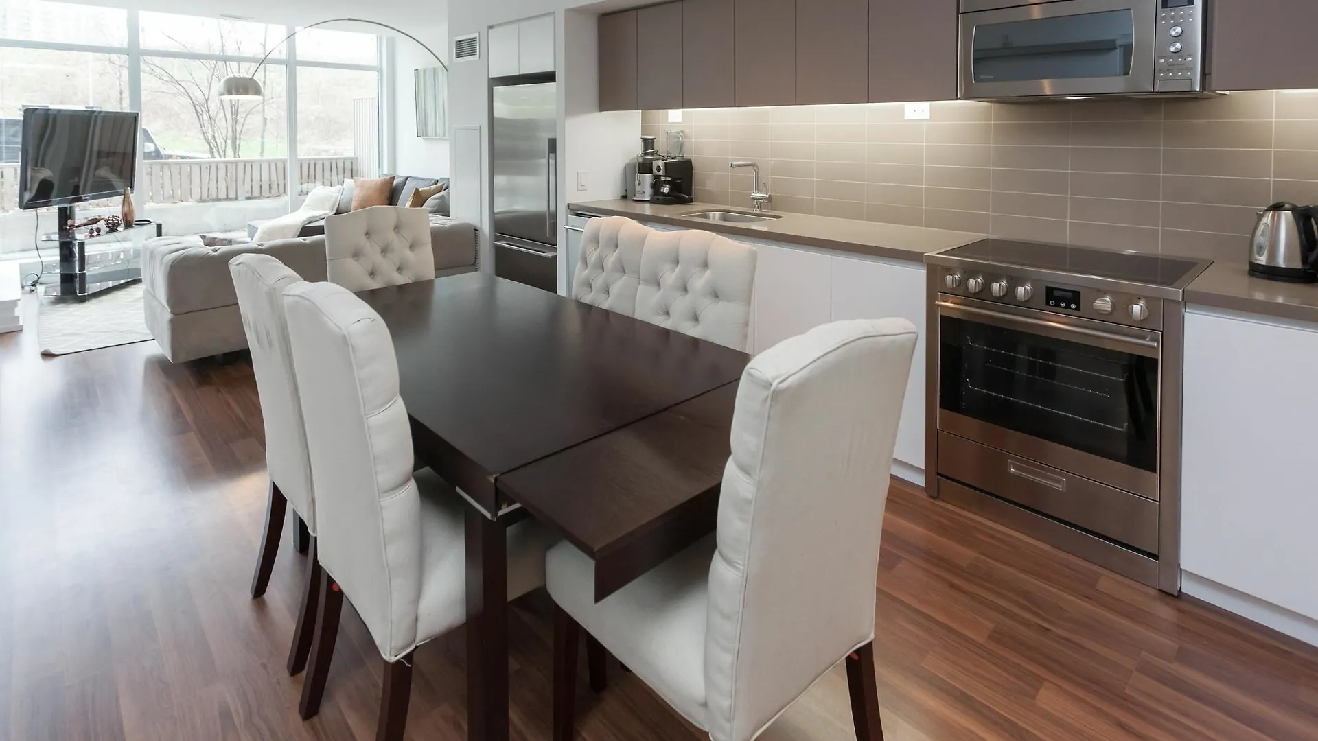 Apartment Applewood Suites - Condo Townhome Toronto